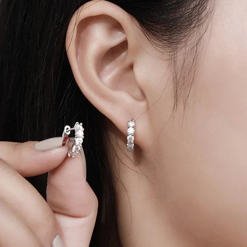 NeeTim-pendientes de moissanita de Color D de 3mm, Plata de Ley 925 chapada en oro blanco, pendiente de aro para mujer, joyería fina para fiesta de boda